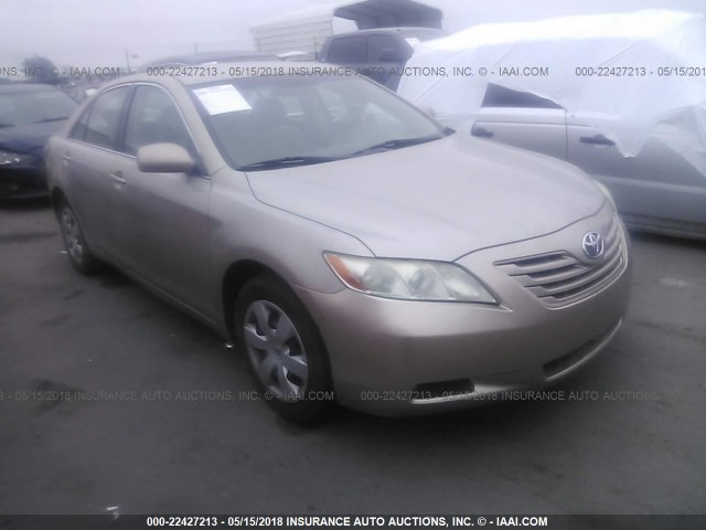 4T1BE46K27U188058 - 2007 TOYOTA CAMRY NEW GENERAT CE/LE/XLE/SE GOLD photo 1