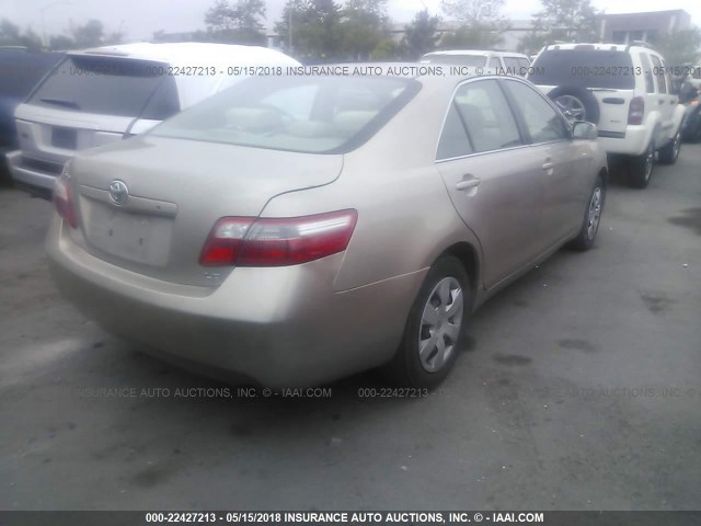 4T1BE46K27U188058 - 2007 TOYOTA CAMRY NEW GENERAT CE/LE/XLE/SE GOLD photo 4