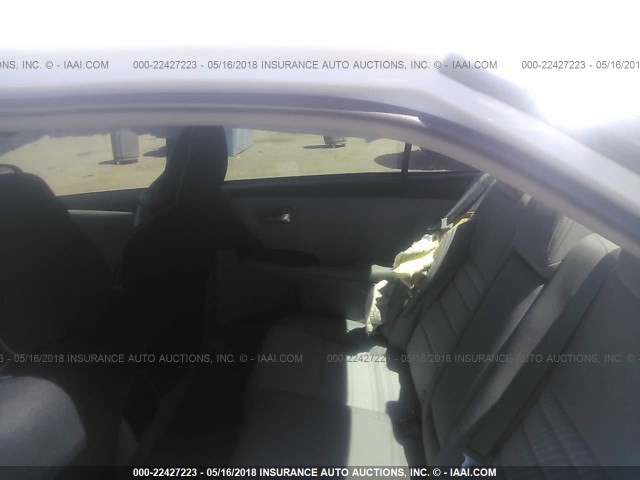 4T1BF1FKXHU369101 - 2017 TOYOTA CAMRY LE/XLE/SE/XSE 白色 照片 8