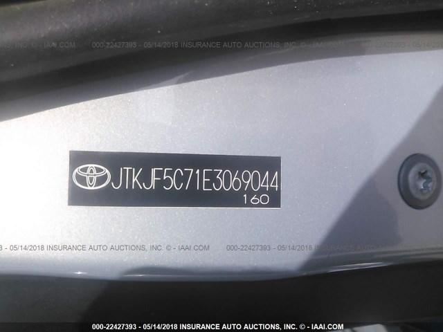 JTKJF5C71E3069044 - 2014 TOYOTA SCION TC 银色 照片 9