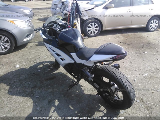 JKAEX8A14EA004796 - 2014 KAWASAKI EX300 A WHITE photo 3