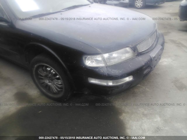 JN1CA21D6TT130443 - 1996 NISSAN MAXIMA GLE/GXE/SE BLACK photo 6