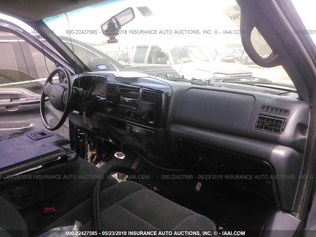 1FDWF36F61EA45434 - 2001 FORD F350 SUPER DUTY BLACK photo 5