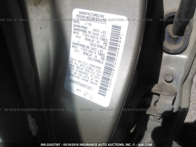 JN8AR07S4XW372471 - 1999 NISSAN PATHFINDER LE/SE/XE GOLD photo 9