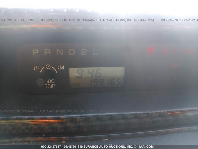 JTLKT324240151966 - 2004 TOYOTA SCION XB WHITE photo 7