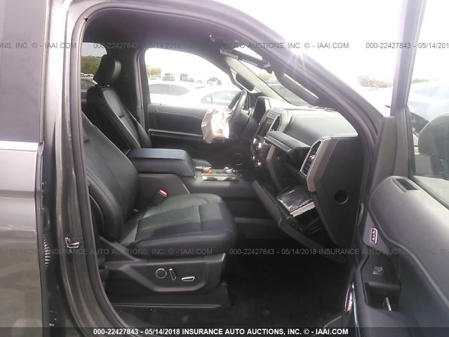 1FMJU1HT3JEA25987 - 2018 FORD EXPEDITION XLT GRAY photo 5