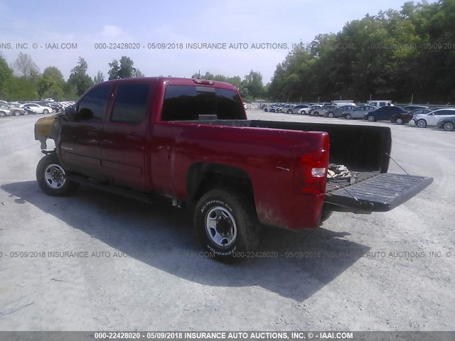 1GCHK23658F125819 - 2008 CHEVROLET SILVERADO K2500 HEAVY DUTY RED photo 3