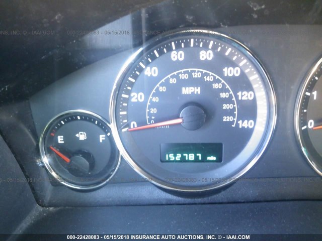 1J8HG48N06C131788 - 2006 JEEP COMMANDER RED photo 7