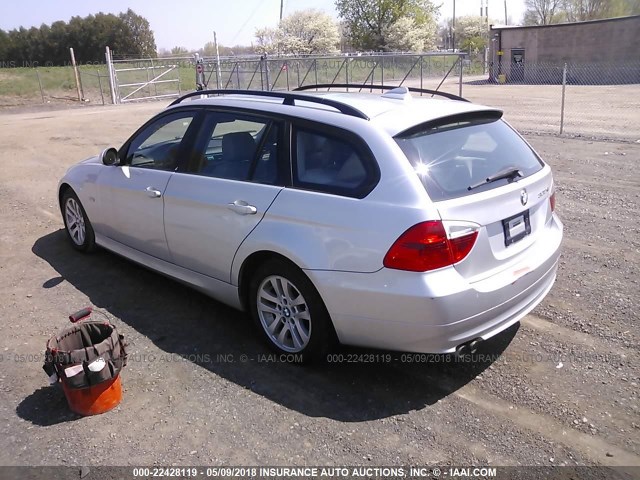 WBAVT73557FZ35404 - 2007 BMW 328 XIT SILVER photo 3