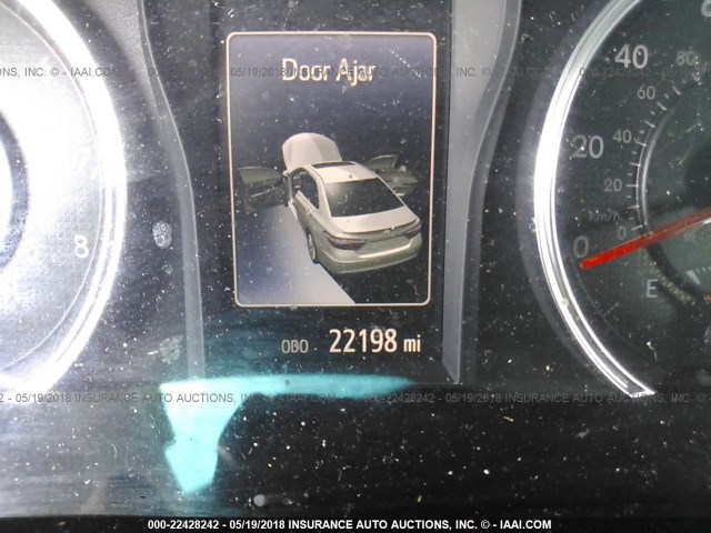 4T1BF1FK8FU053967 - 2015 TOYOTA CAMRY LE/XLE/SE/XSE WHITE photo 7