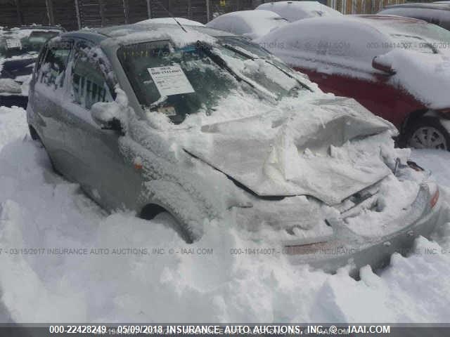 KL1TD62674B261522 - 2004 CHEVROLET AVEO GRAY photo 1