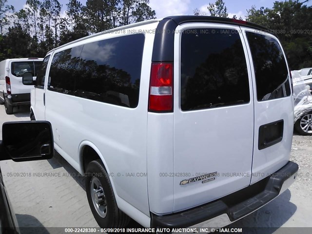 1GBWGFFG5G1252848 - 2016 CHEVROLET EXPRESS G2500 LT WHITE photo 3