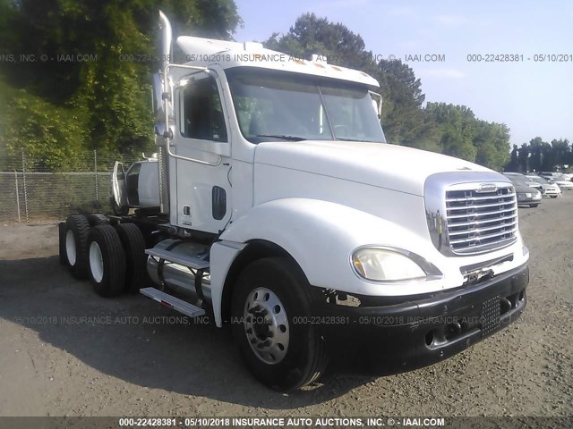 1FUJA6CV16PW57703 - 2006 FREIGHTLINER CONVENTIONAL COLUMBIA WHITE photo 1