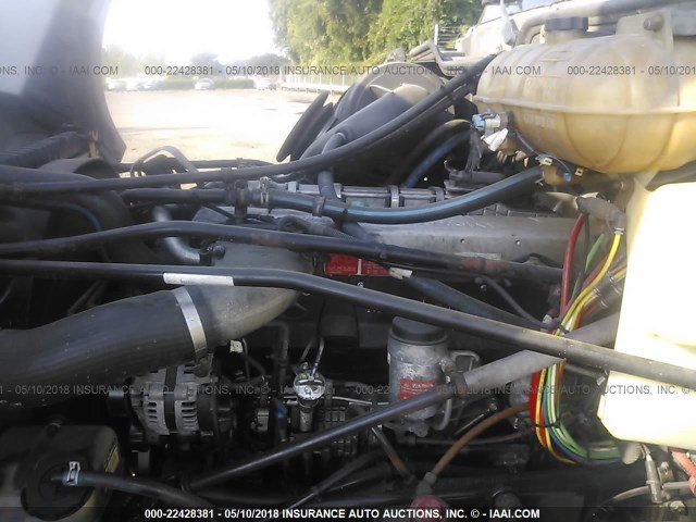 1FUJA6CV16PW57703 - 2006 FREIGHTLINER CONVENTIONAL COLUMBIA WHITE photo 9