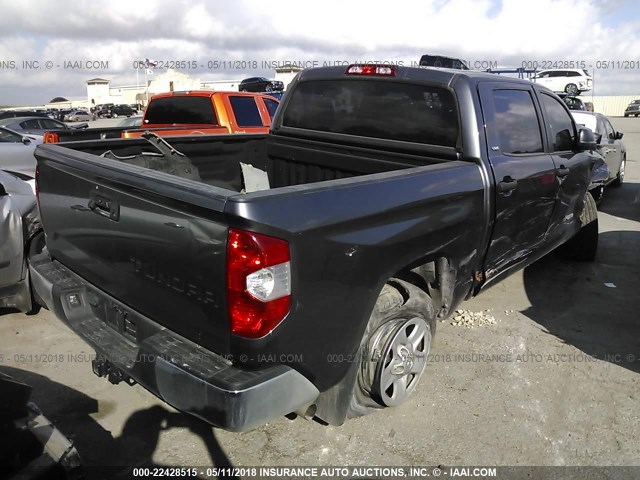 5TFEM5F1XGX095806 - 2016 TOYOTA TUNDRA CREWMAX SR5 GRAY photo 4