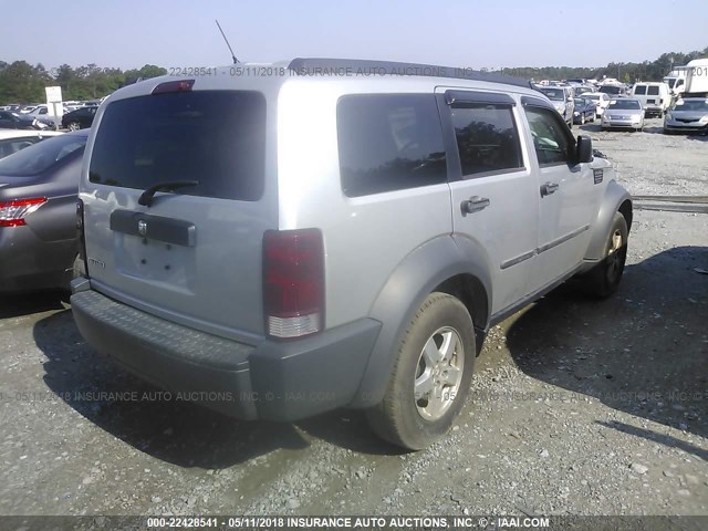 1D8GT28K47W619569 - 2007 DODGE NITRO SXT SILVER photo 4