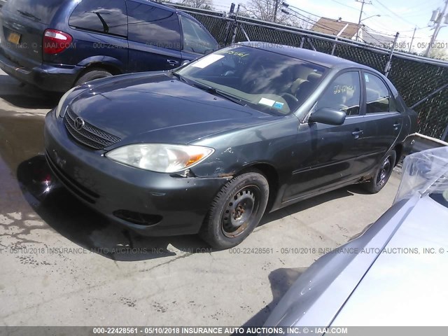 JTDBE32K420109851 - 2002 TOYOTA CAMRY LE/XLE/SE მწვანე ფოტო 2