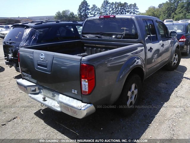 1N6AD07U85C420481 - 2005 NISSAN FRONTIER CREW CAB LE/SE/OFF ROAD GRAY photo 4