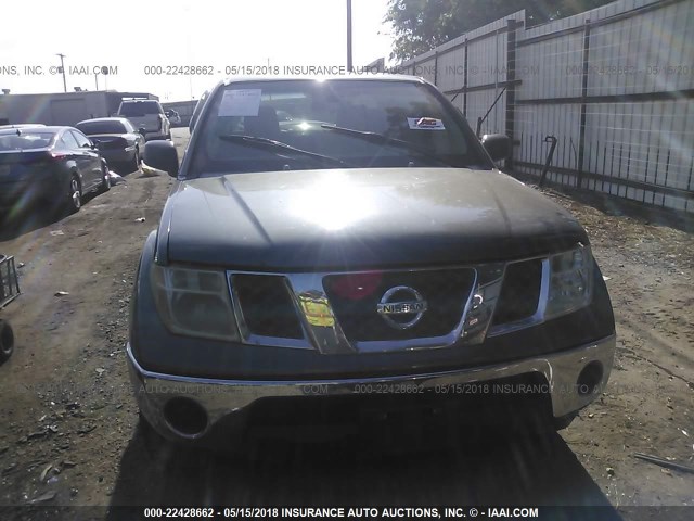 1N6AD07U85C420481 - 2005 NISSAN FRONTIER CREW CAB LE/SE/OFF ROAD GRAY photo 6