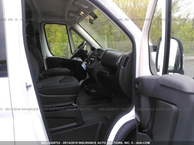 3C6TRVAG9HE529307 - 2017 RAM PROMASTER 1500 1500 STANDARD WHITE photo 5