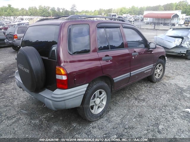 2CNBE13C736941779 - 2003 CHEVROLET TRACKER BURGUNDY photo 4