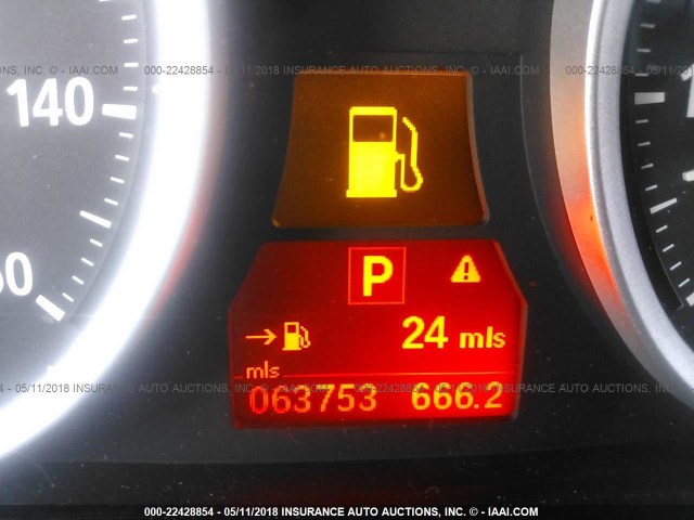 5UXFG2C52BLX06976 - 2011 BMW X6 XDRIVE35I WHITE photo 7