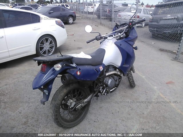 JKAKLEE149DA23234 - 2009 KAWASAKI KL650 E BLUE photo 4