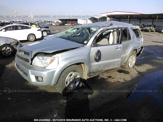 JTEBU14R170119564 - 2007 TOYOTA 4RUNNER SR5/SPORT SILVER photo 2