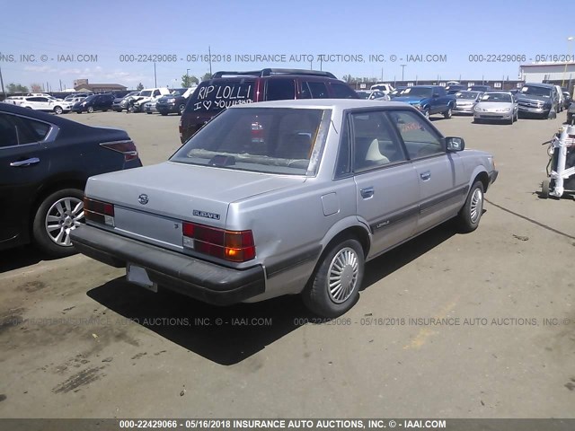 JF1AC422XNB208566 - 1992 SUBARU LOYALE SILVER photo 4