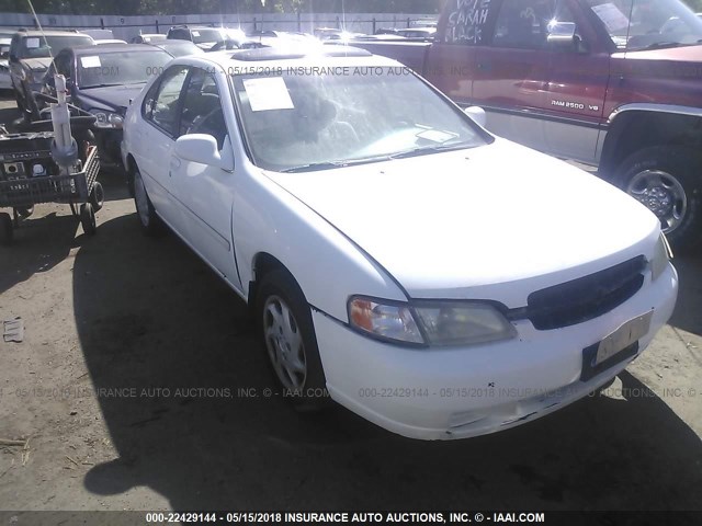 1N4DL01D8XC108617 - 1999 NISSAN ALTIMA XE/GXE/SE/GLE WHITE photo 1