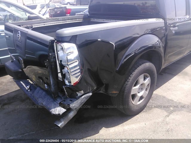 1N6AD07U96C470632 - 2006 NISSAN FRONTIER CREW CAB LE/SE/OFF ROAD BLACK photo 6