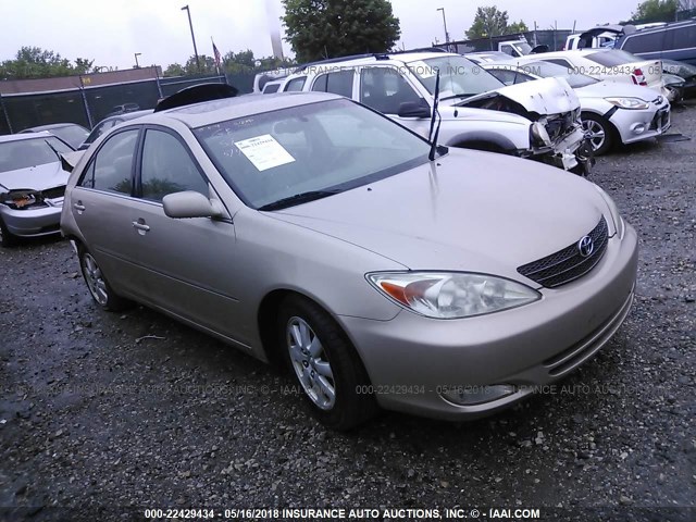 4T1BF30K24U580923 - 2004 TOYOTA CAMRY LE/XLE/SE თაფლისფერი ფოტო 1