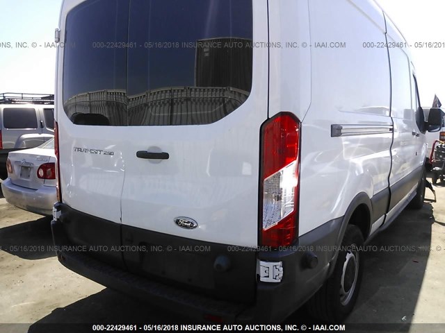 1FTYR2CM7GKA12454 - 2016 FORD TRANSIT T-250 WHITE photo 4