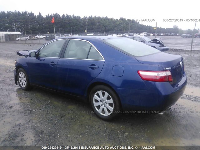 4T1BK46K58U073013 - 2008 TOYOTA CAMRY LE/XLE/SE ლურჯი ფოტო 3