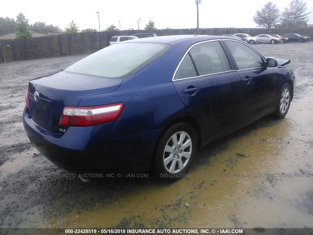 4T1BK46K58U073013 - 2008 TOYOTA CAMRY LE/XLE/SE ლურჯი ფოტო 4