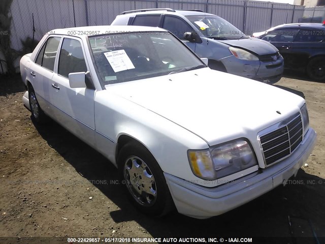 WDBEA32E5RC101266 - 1994 MERCEDES-BENZ E 320 WHITE photo 1