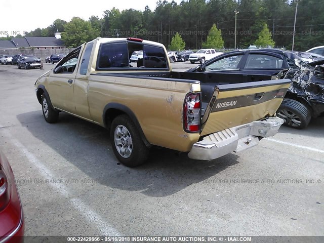 1N6DD26S9WC382236 - 1998 NISSAN FRONTIER KING CAB XE/KING CAB SE GOLD photo 3