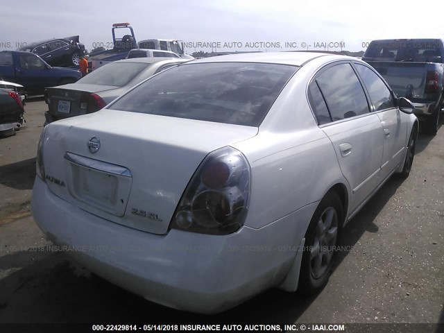 1N4AL11D06C251908 - 2006 NISSAN ALTIMA S/SL WHITE photo 4