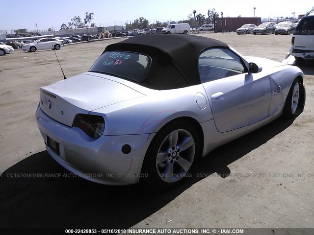 4USBU33586LW69415 - 2006 BMW Z4 3.0 SILVER photo 4