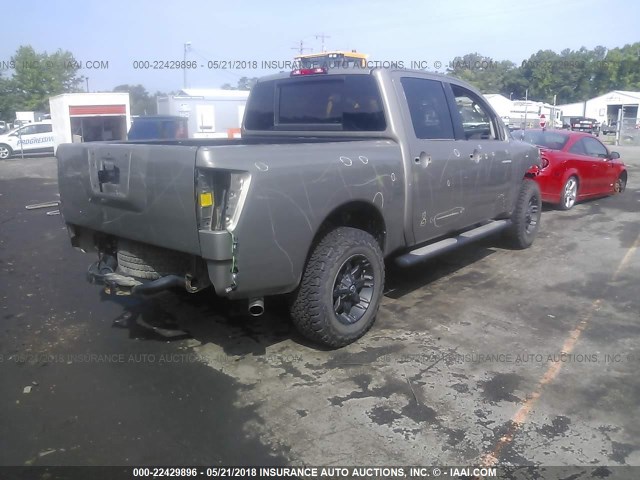 1N6AA07C49N310585 - 2009 NISSAN TITAN XE/SE/LE/PRO-4X GRAY photo 4