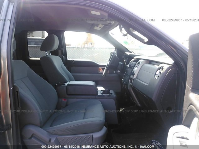 1FTFX1CF7BFC63579 - 2011 FORD F150 SUPER CAB GRAY photo 5