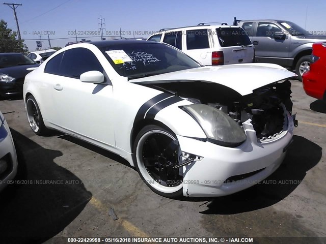 JNKCV54E45M418898 - 2005 INFINITI G35 WHITE photo 1