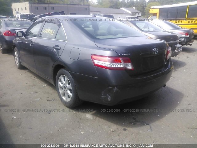 4T4BF3EK0BR185764 - 2011 TOYOTA CAMRY SE/LE/XLE 黑色 照片 3