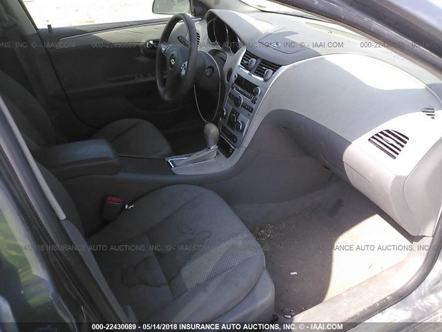 1G1ZH57B294247796 - 2009 CHEVROLET MALIBU 1LT 灰色 照片 5