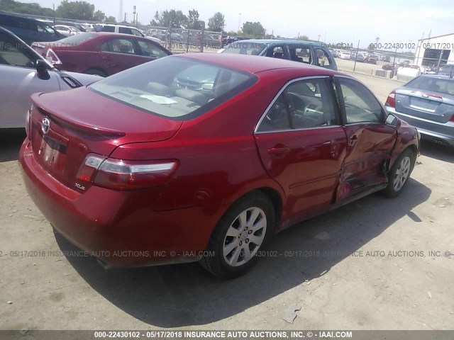 4T1BK46K17U047023 - 2007 TOYOTA CAMRY NEW GENERAT LE/XLE/SE RED photo 4