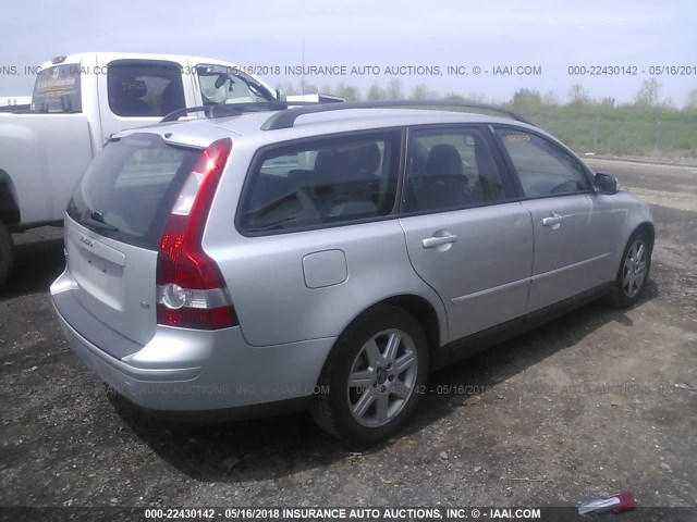 YV1MW382872287782 - 2007 VOLVO V50 2.4I SILVER photo 4