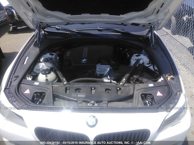 WBAXH5C52DD107302 - 2013 BMW 528 XI WHITE photo 10