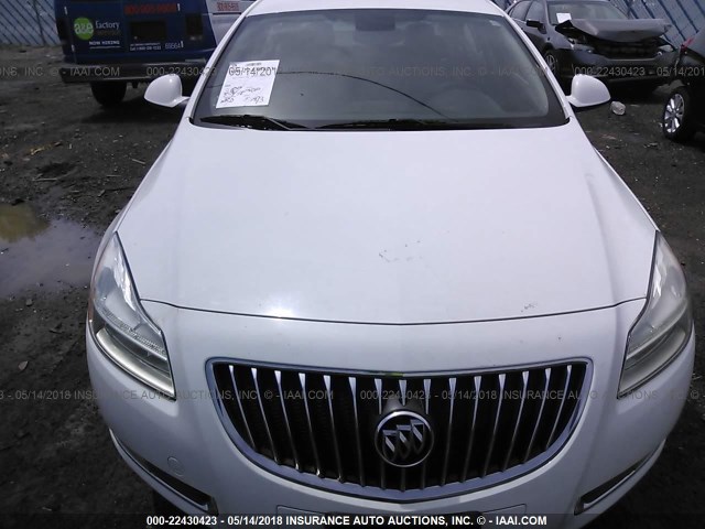 W04GN5EC6B1034144 - 2011 BUICK REGAL CXL WHITE photo 6