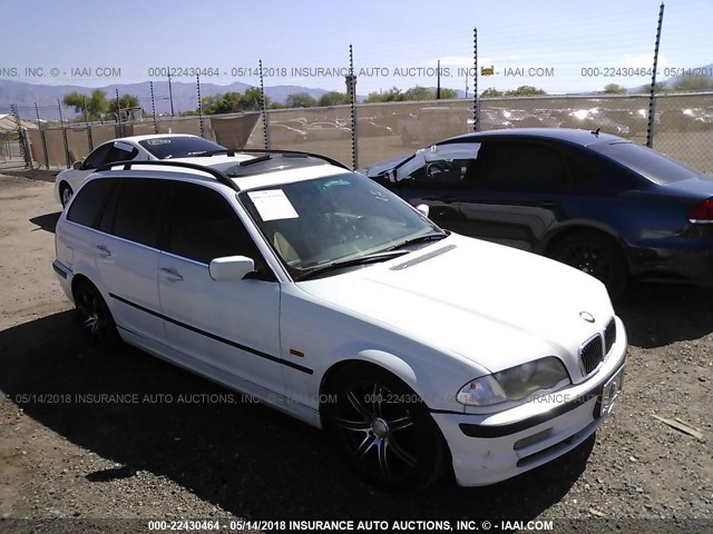 WBAAW33431ET42191 - 2001 BMW 325 IT WHITE photo 1