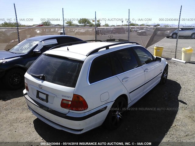 WBAAW33431ET42191 - 2001 BMW 325 IT WHITE photo 4